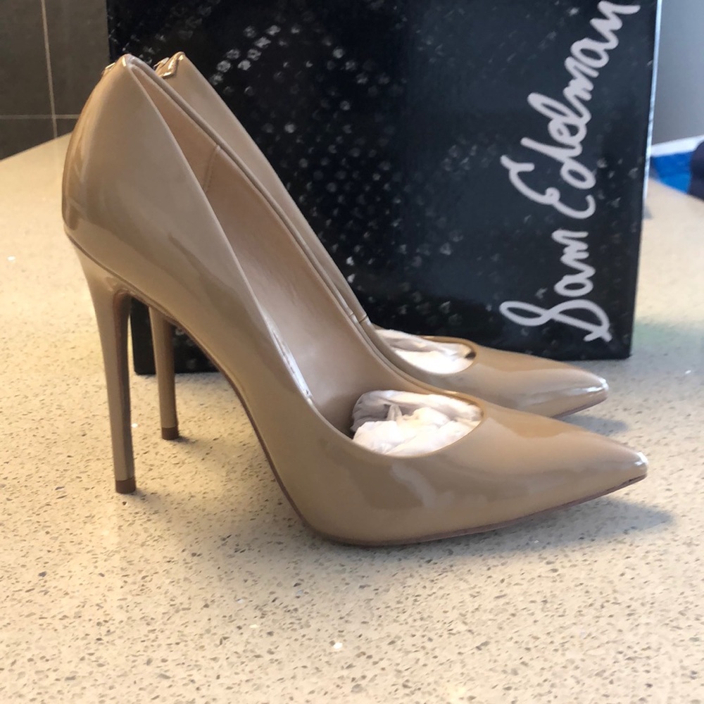 Sam Edelman pumps
